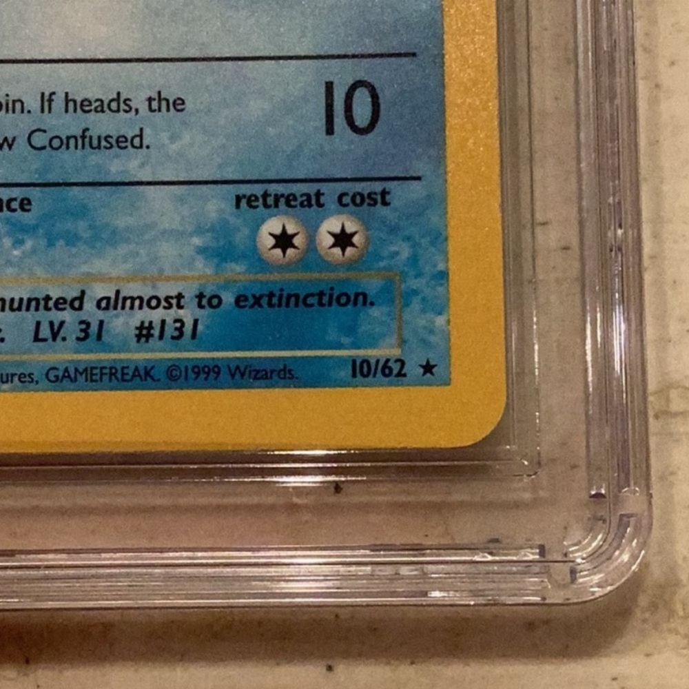 Pokemon Lapras 1999 Fossil 10/62 Holo CGC 7.5 TCG #10 Unlimited - Picture 3 of 5